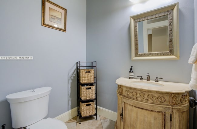 Building Photo - 4 bed/4bath, 5000sqft, adult home? Sober living? Barton Park!