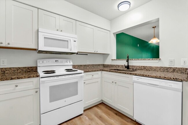 Building Photo - 4276 Calinda Ln