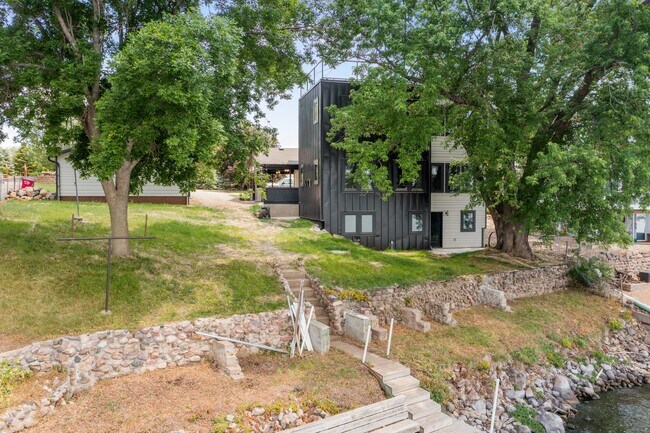 Lake side yard - 26539 E Shore Pl