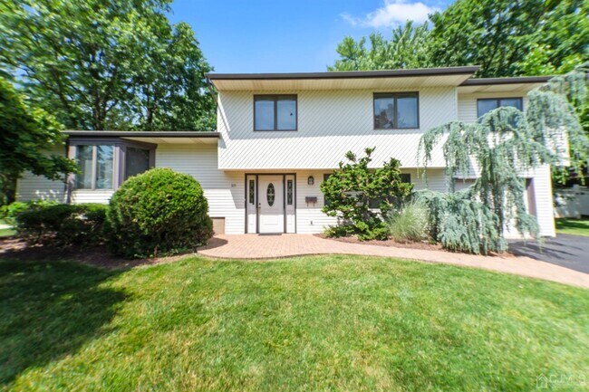 Primary Photo - 25 Norton Rd