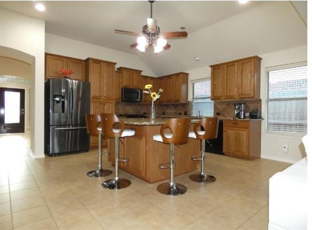 Building Photo - 9216 Niles Ct