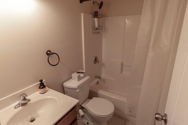 Building Photo - 4203 Spring Cress Dr