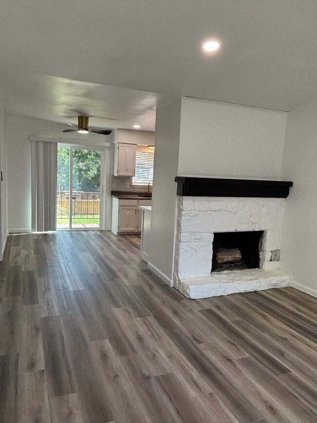 Primary Photo - Charming 1BR Condo in Tulsa