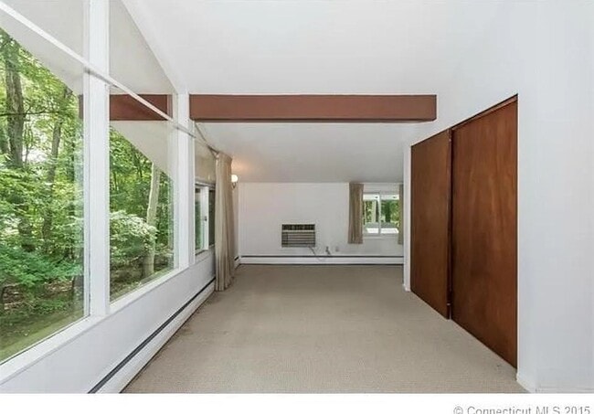 Building Photo - 828 Dentree Dr