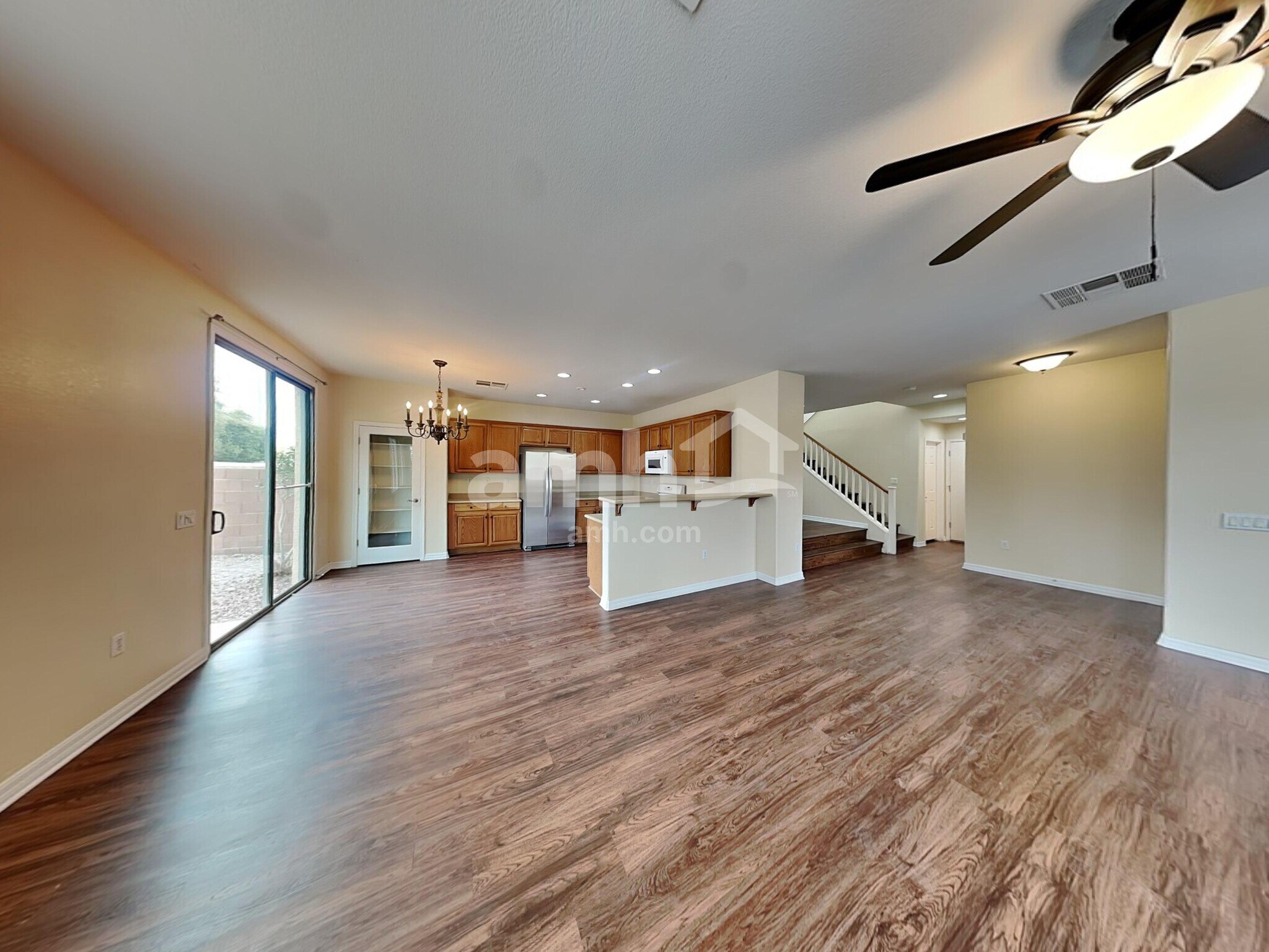 Building Photo - 136 Palatial Pines Ave