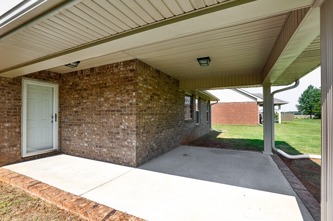 Building Photo - 314 Harbor Glen Dr SW