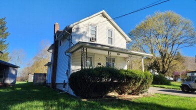 Building Photo - Exquisitely remodeled single-family home, ...