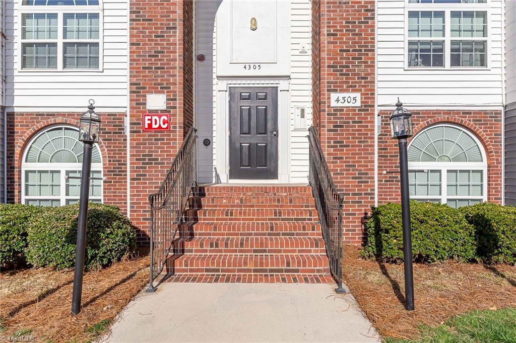 Building Photo - 4305 Timberbrooke Dr