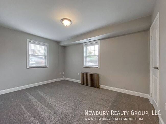 Building Photo - 104 W Steuben St