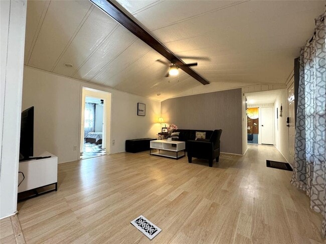 Building Photo - 36811 Pine Bark Ln