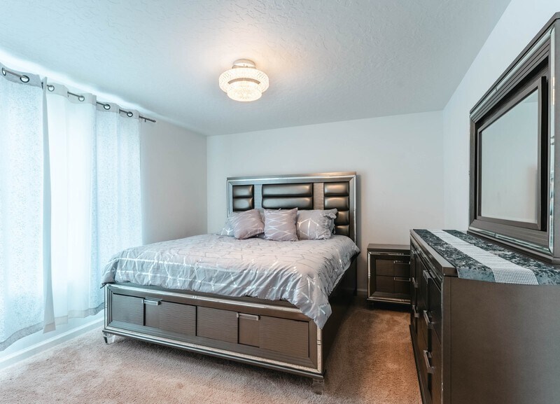 Building Photo - 431 W Palomino Way