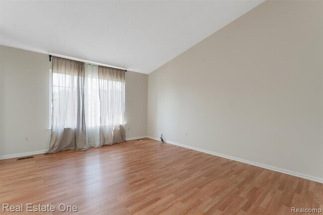 Building Photo - 4721 Carrington Dr