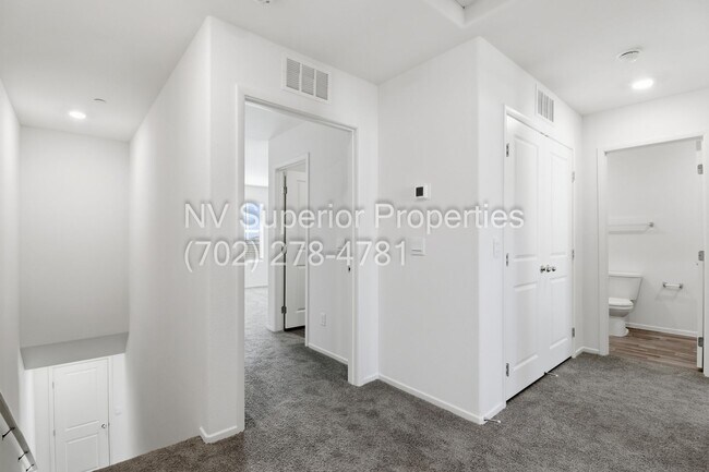 Building Photo - Aliante!! Never lived in!!! Gated!! Community Pool!!! Playground!! 2 Car Garage!! Tankless Hot wa...