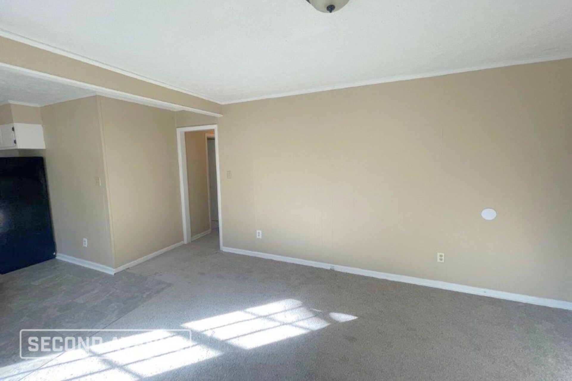 Building Photo - 4407 Golden Rd