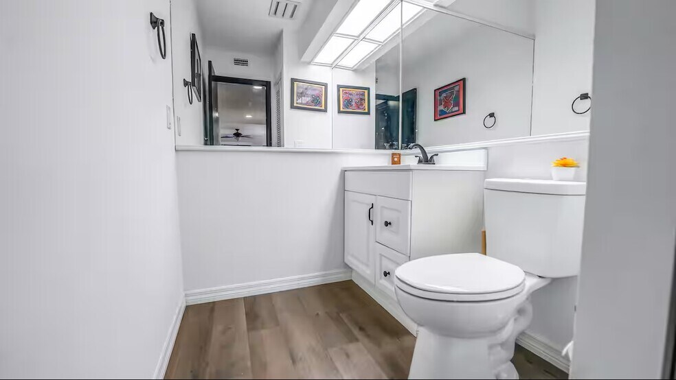 Building Photo - 6040 River Trace Rd