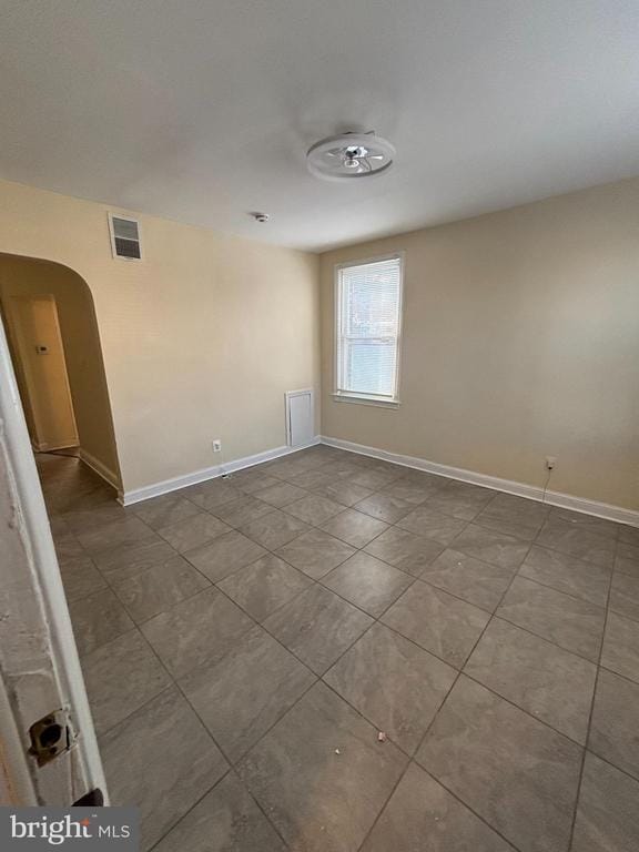 Building Photo - 2820 Pomeroy Rd SE