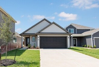 Building Photo - 15631 Buffalo Mdw Ct