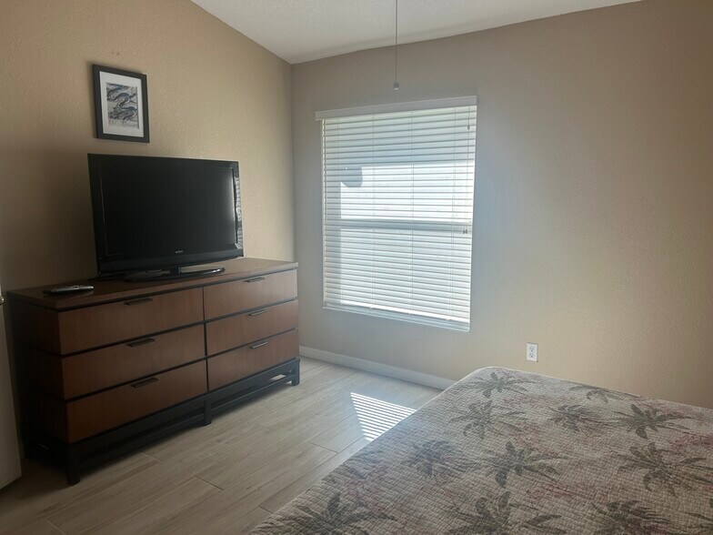 Building Photo - 100 Islamorada Blvd