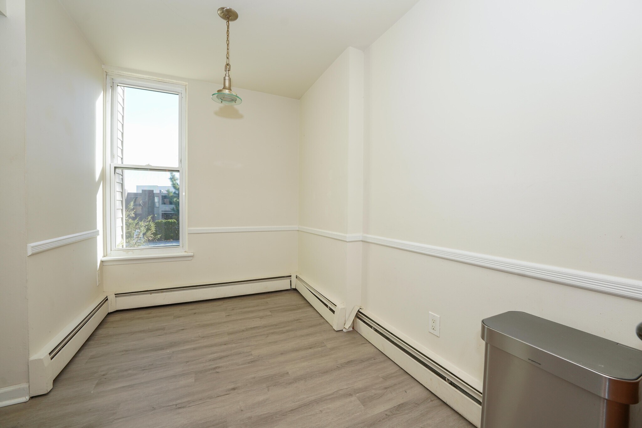 Building Photo - 1 River Rd