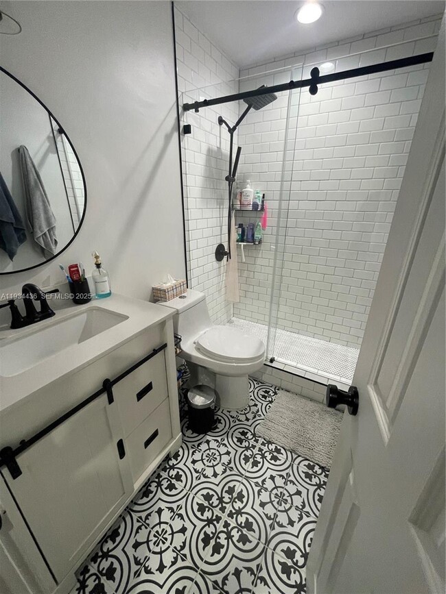 Building Photo - 5962 W 18th Ave