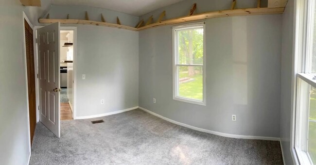 Building Photo - 1241 Nassau St