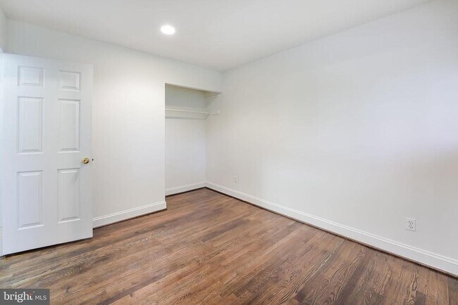 Building Photo - 7815 Bristow Dr