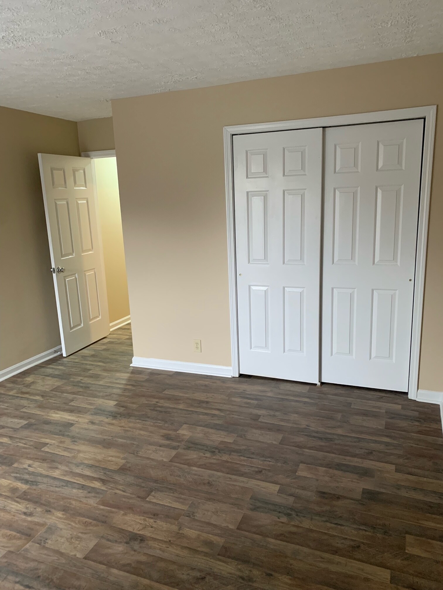 Building Photo - 3746 Chamberlain Ct