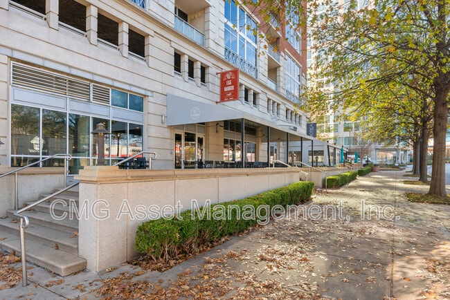 Building Photo - 1820 Peachtree St NW