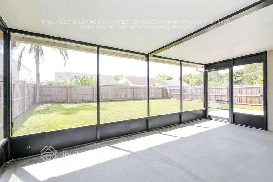 Building Photo - 5318 Starhill Pl