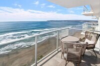 Building Photo - 1830 Avenida del Mundo