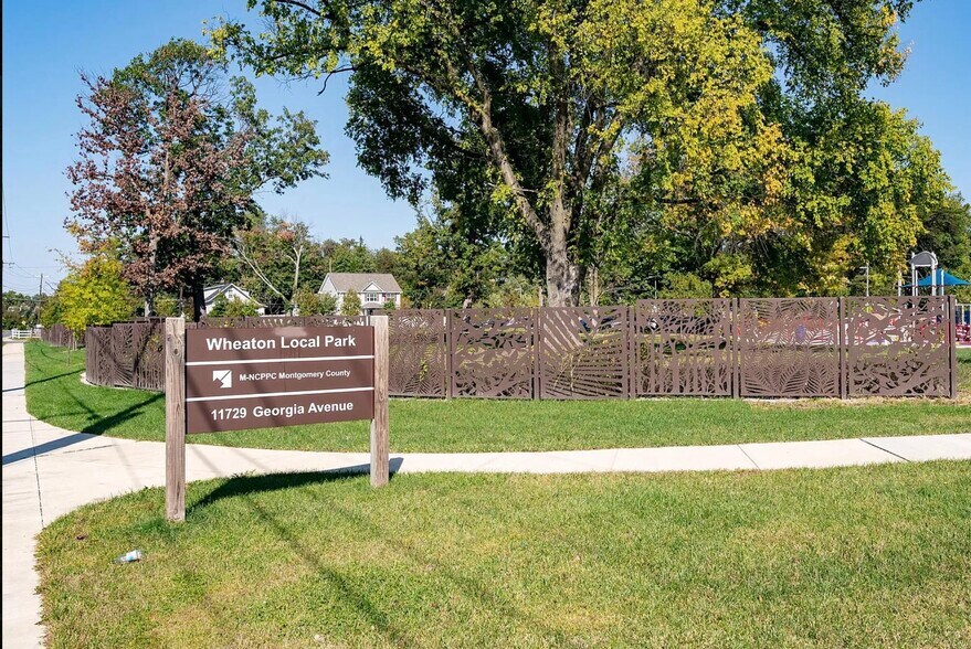 Building Photo - 2105 Bucknell Ter