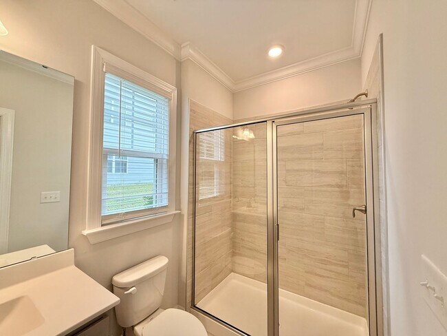Building Photo - Remodeled 4BD, 3BA Wake Forest Home with L...
