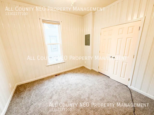 Building Photo - 470 Allyn St