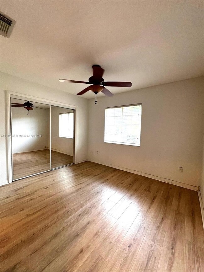 Building Photo - 10139 SW 161st Pl