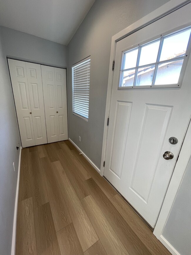 Building Photo - 6358 Raylene Ct