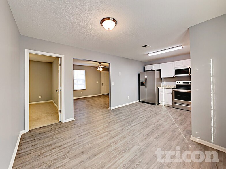 Building Photo - 19 Sterling Ridge Ct