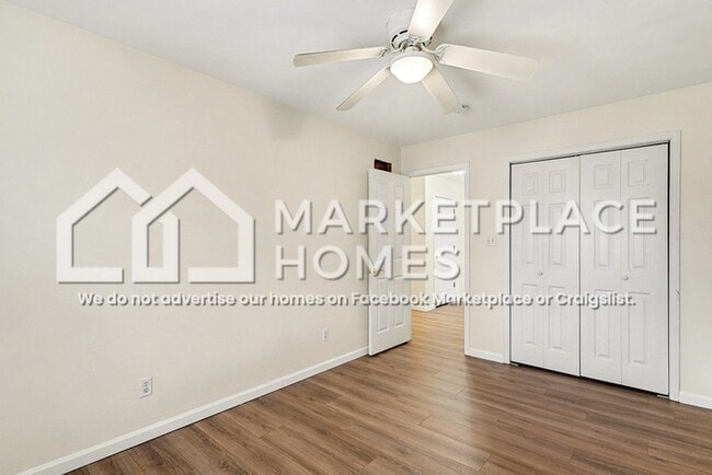 Building Photo - 311 Plum St