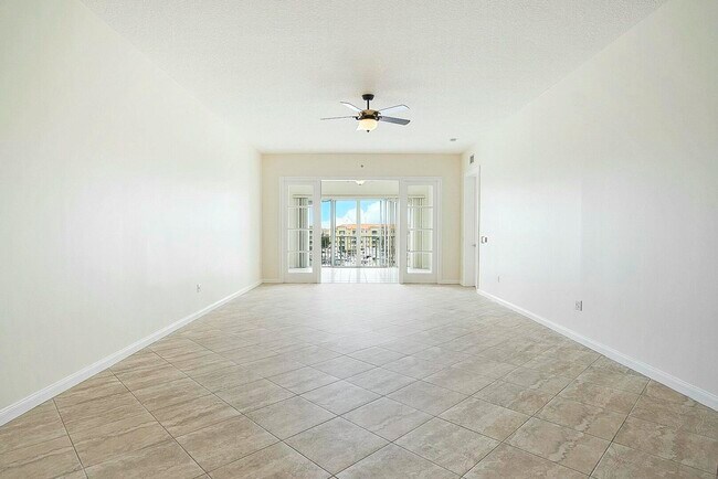 Building Photo - 9 Harbour Isle Dr E