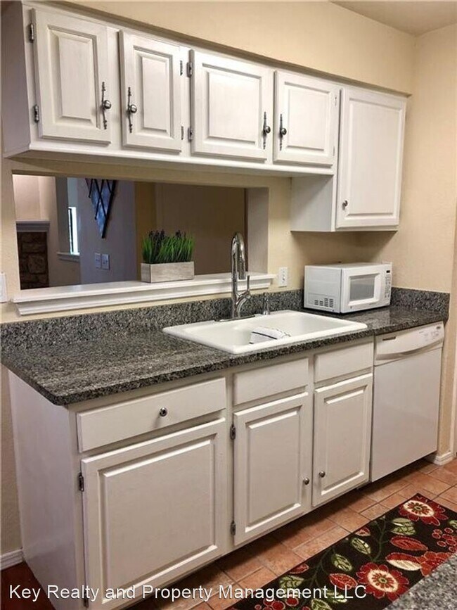 Building Photo - 2 br, 2 bath House - 14403 N Pennsylvania ...