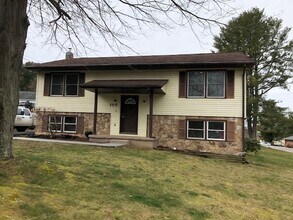 Building Photo - Home available in Christiansburg