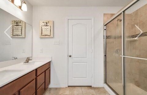 Building Photo - 6715 Hillsdale Creek Dr