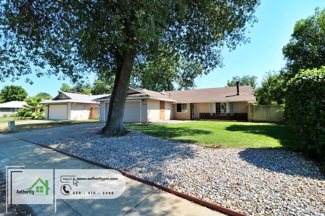 Building Photo - 1857 Sutterwood Dr