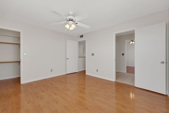 Building Photo - 901 Angel Star Ln
