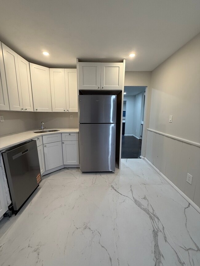 Building Photo - 440 Tall Oak Ln