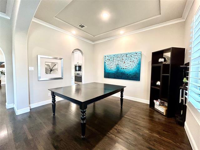 Building Photo - 2852 Amesbury