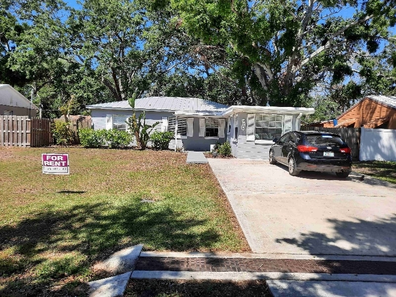 Building Photo - 4315 S Renellie Dr