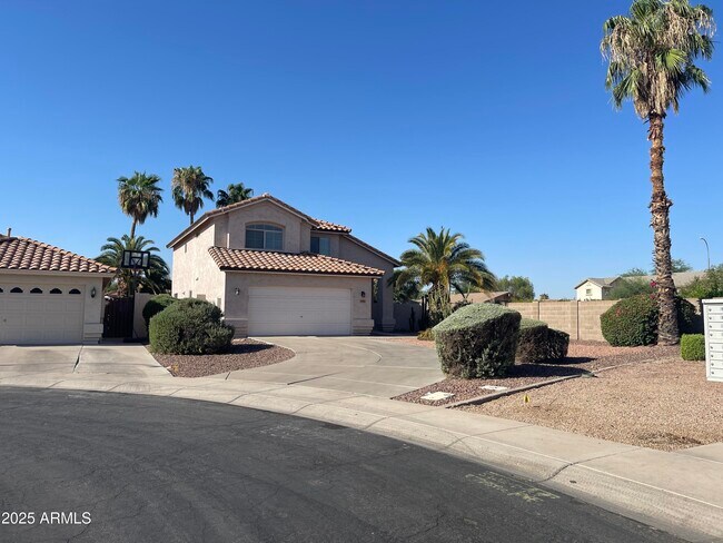 Primary Photo - 1381 W Pelican Ct