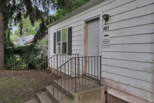 Building Photo - 401 Hylewood Ave