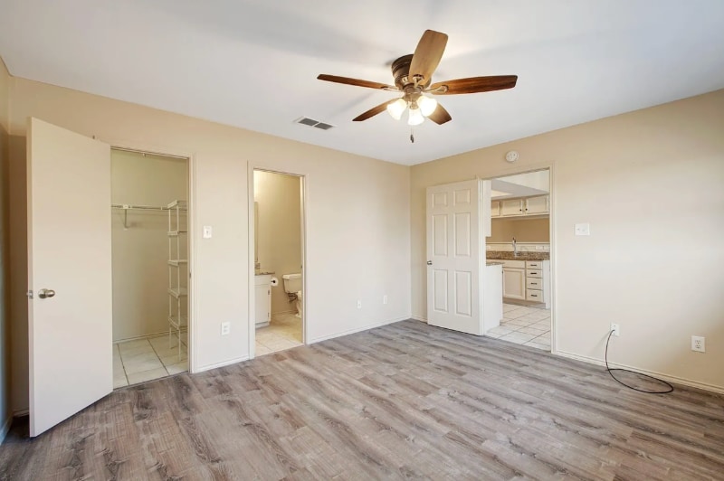 Building Photo - 619 Luther Dr