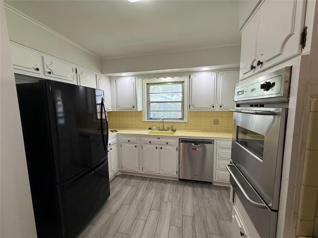 Building Photo - 420 E William David Pkwy